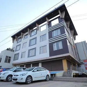 *** Hotel Marygold India