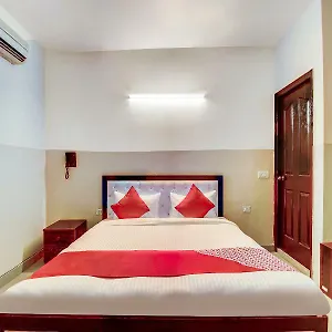 Oyo 28461 Royal *** Delhi (National Capital Territory of India)